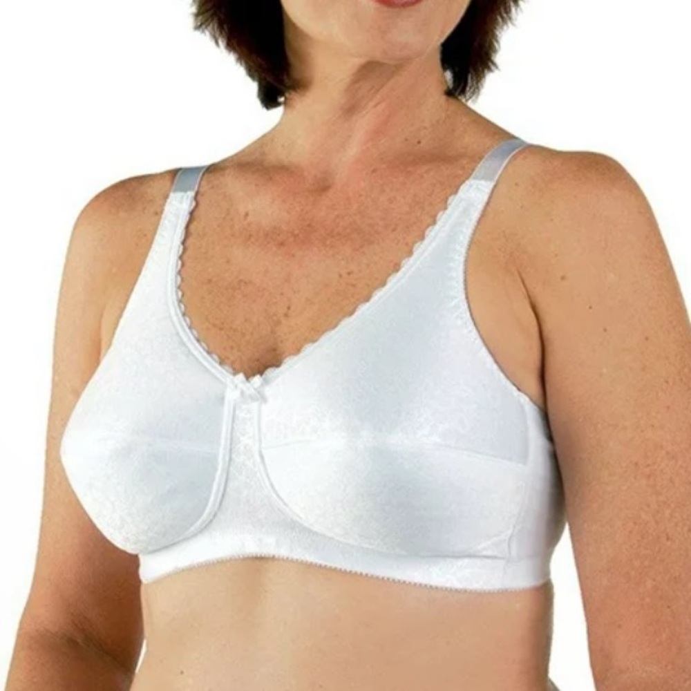 NWOT Airway Mastecto-my Bra